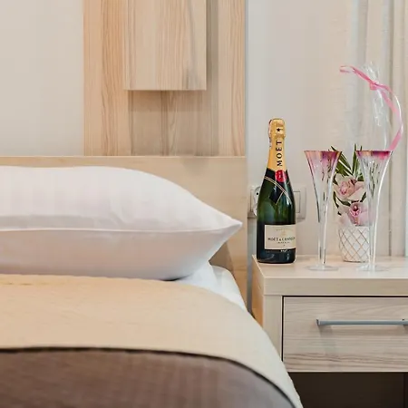 Lala Bed & Breakfast