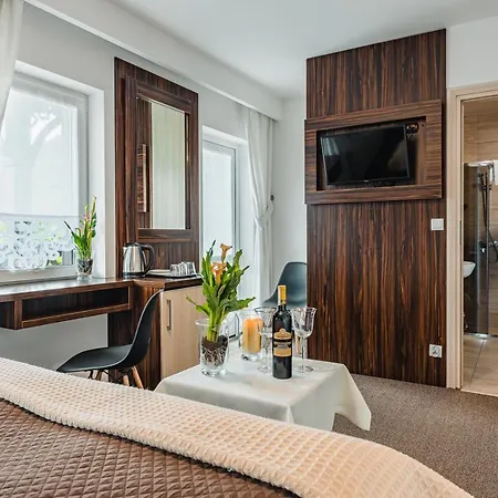 Lala فندق مبيت وإفطار 4*